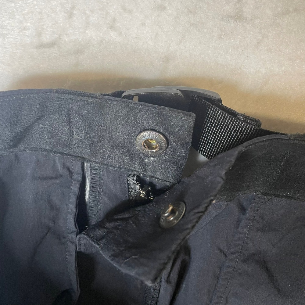 Arcteryx Womens Black Capris Hiking Pants Size 4 Zip Pockets Belted - Picture 10 of 10